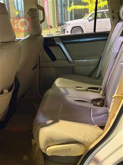 تۆیۆتا لاندكروزر پرادۆ